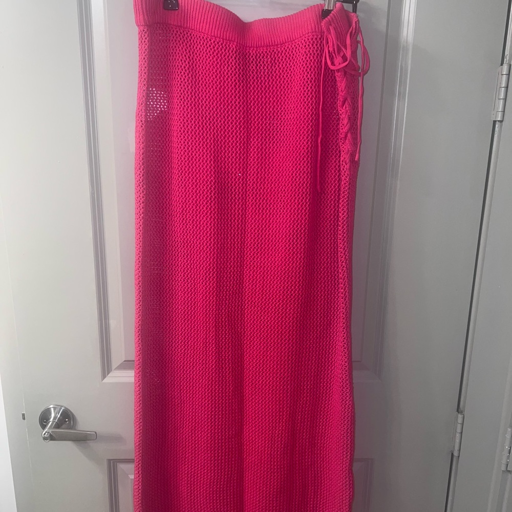 Forever 21 Plus Size 1X Pink Crochet Beach Coverup Skirt - NWT - Picture 2 of 6
